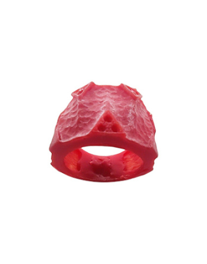 Anel com Triângulos e Pedras