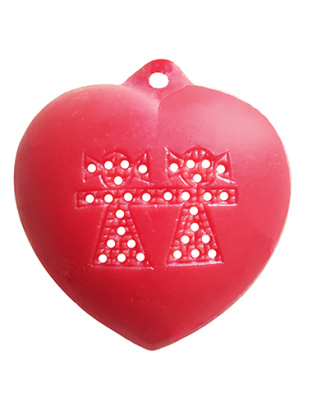 Heart 2 Girls with Stones