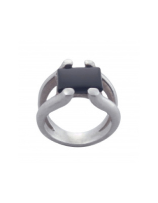 Anel com Pedra Retangular