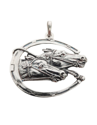 2 Cabeças de Cavalo